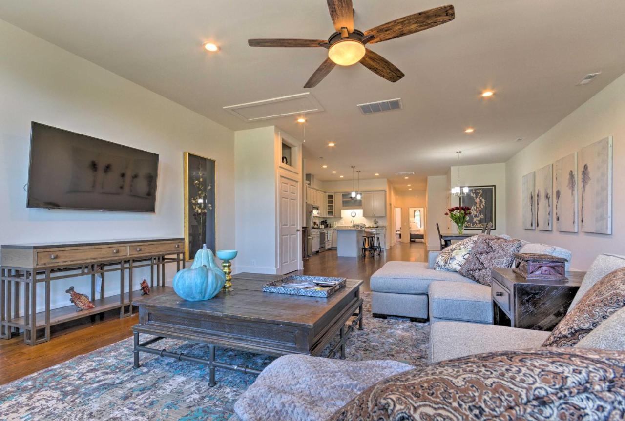 Modern Main St Apt In Downtown Waynesville! المظهر الخارجي الصورة