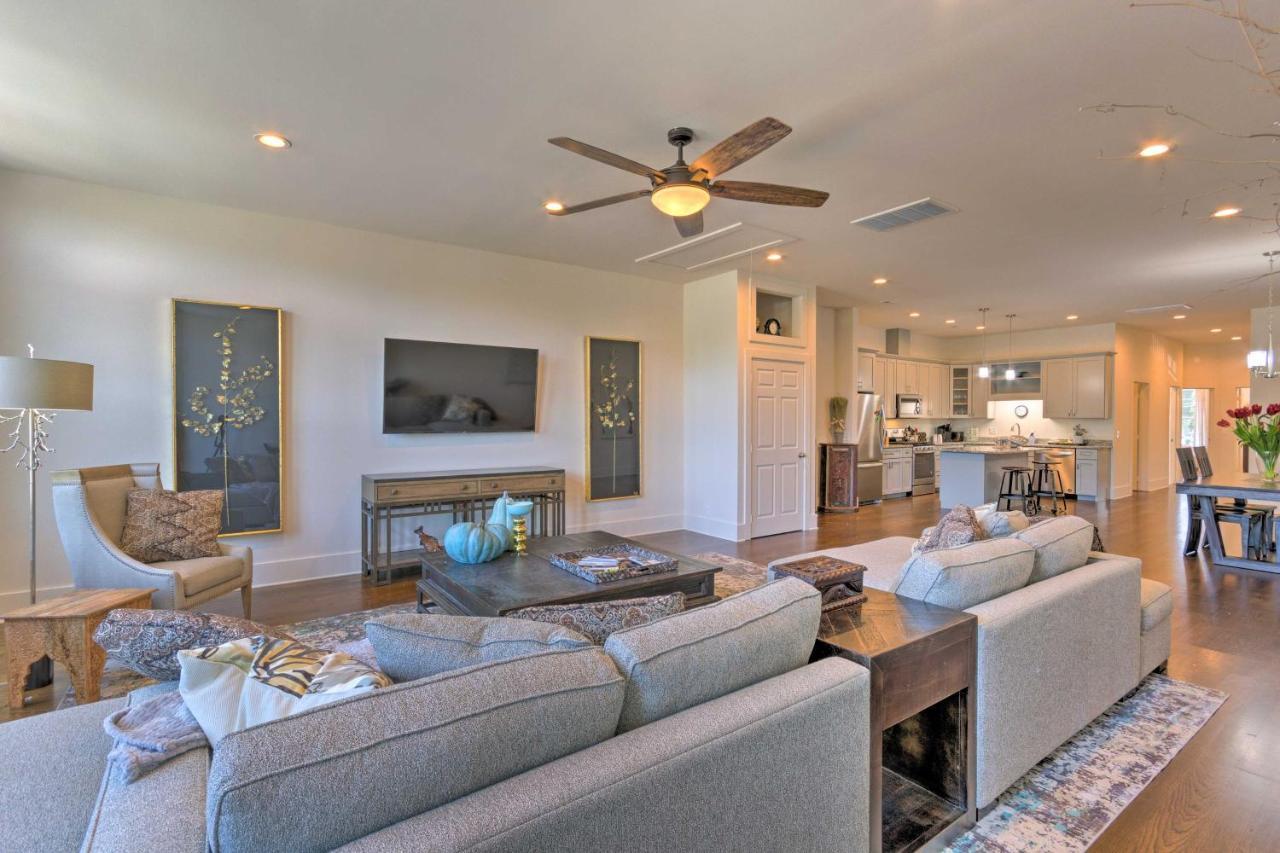 Modern Main St Apt In Downtown Waynesville! المظهر الخارجي الصورة