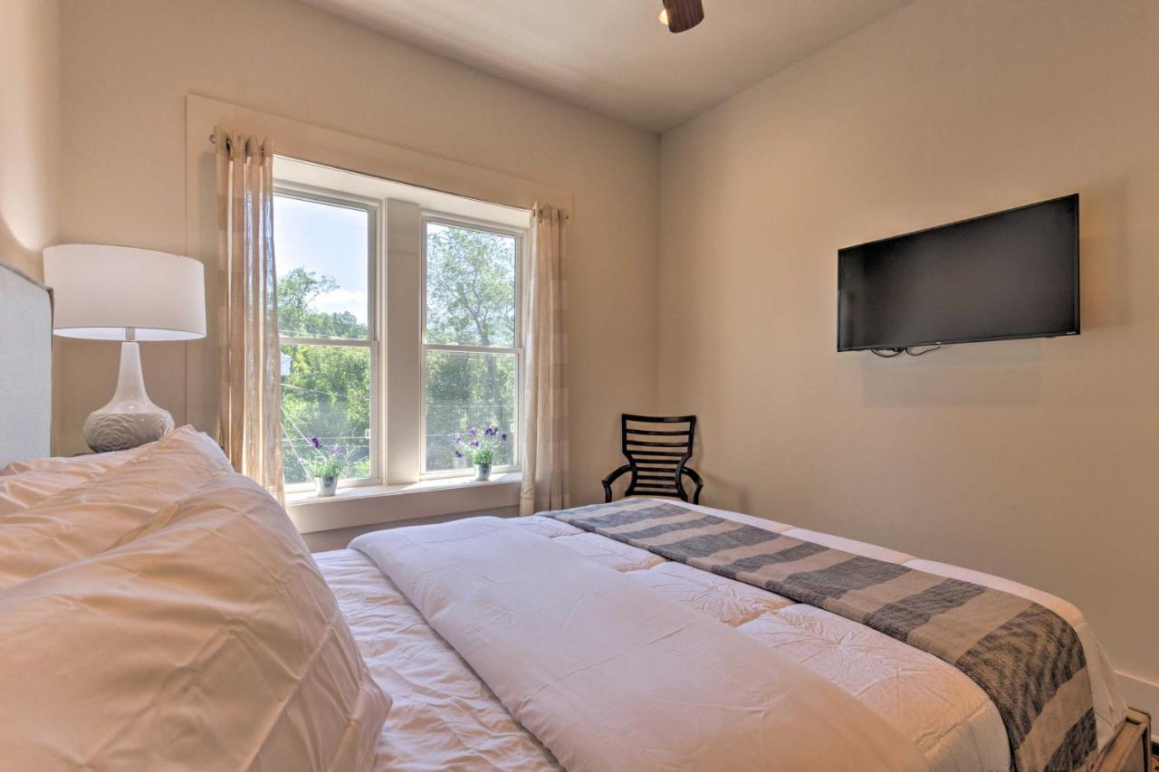 Modern Main St Apt In Downtown Waynesville! المظهر الخارجي الصورة